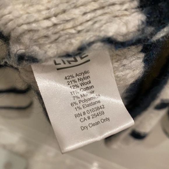 LINE sweater *all season* Classic Stripe 💙 - Picture 6 of 6